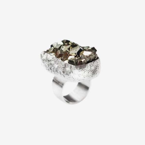 LACE PYRITE RING LARGE