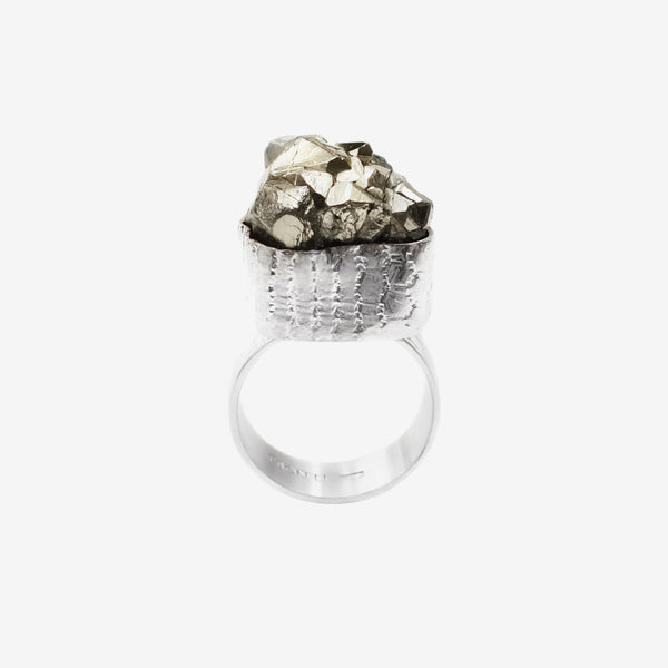 LACE PYRITE RING